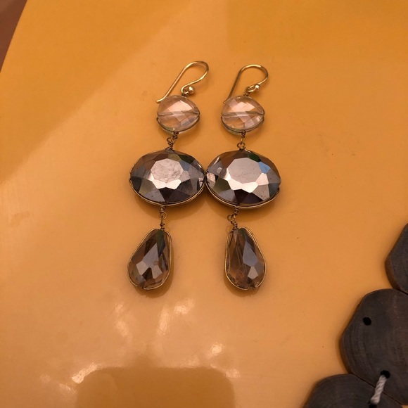 Unique! ๐ Gemstone Drop Earrings - Picture 2 of 3